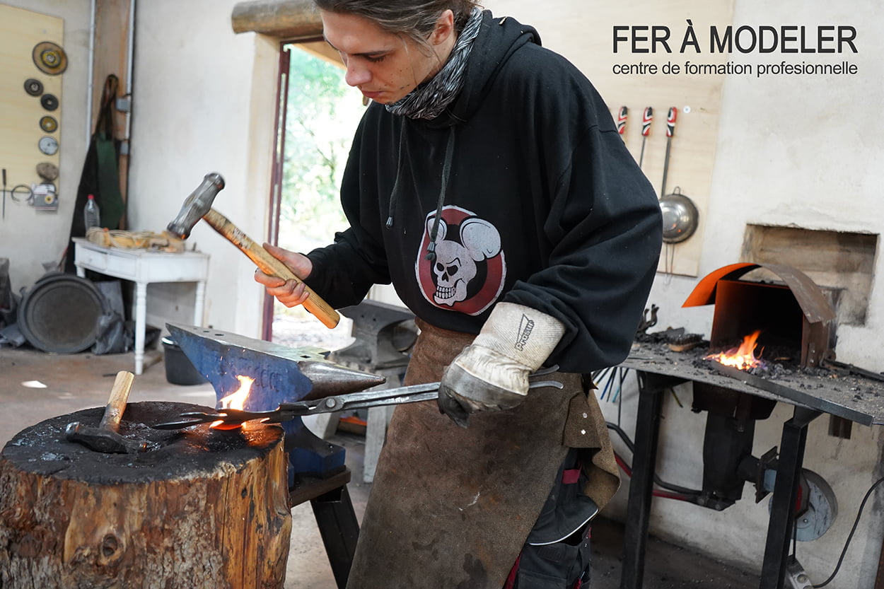 BLOG – Ecole de Forge Fer à Modeler
