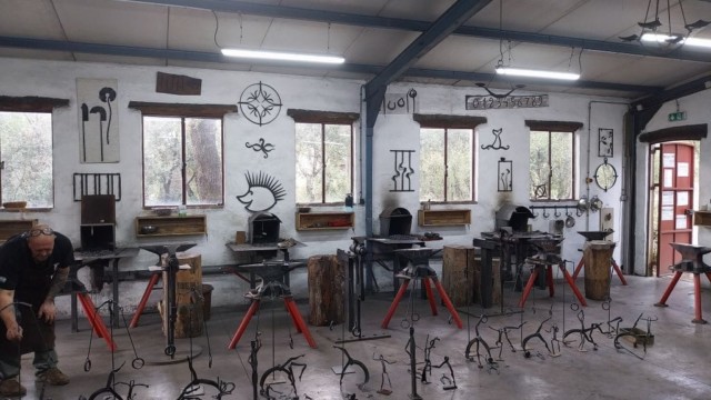 Zeevik Gottlieb - stage de Forge - Fer à Modeler - ecoledeforge.fr (13) Zeevik Gottlieb - stage de Forge - Fer à Modeler - ecoledeforge.fr (13)